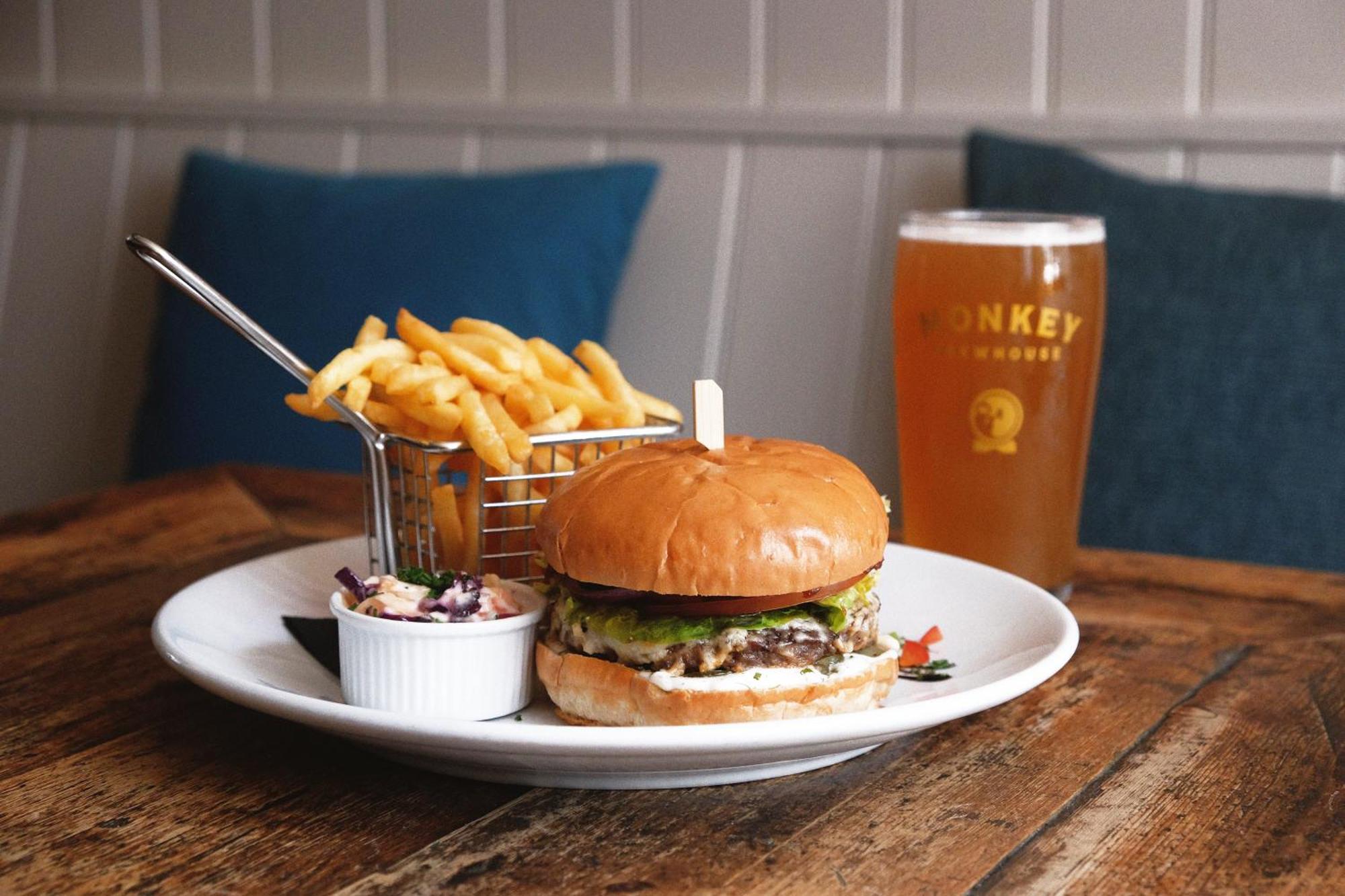 Monkey Brewhouse Hotel Lymington Luaran gambar