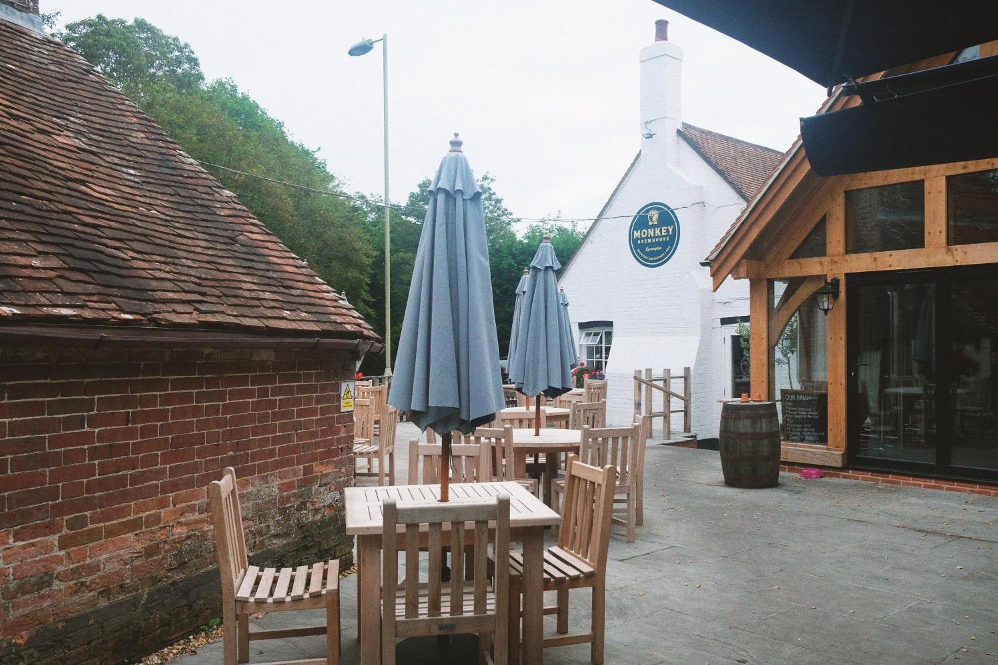 Monkey Brewhouse Hotel Lymington Luaran gambar