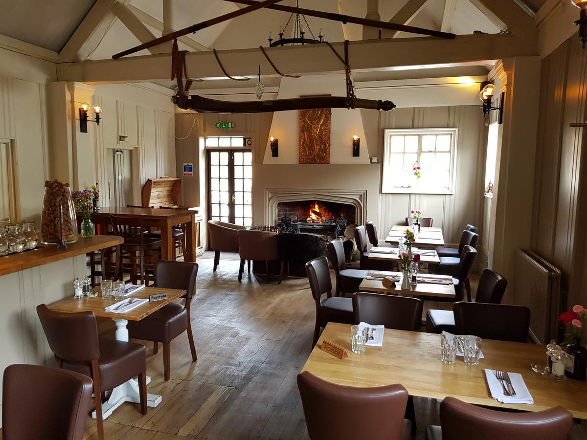 Monkey Brewhouse Hotel Lymington Luaran gambar