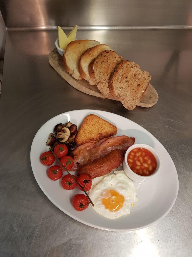 Monkey Brewhouse Hotel Lymington Luaran gambar